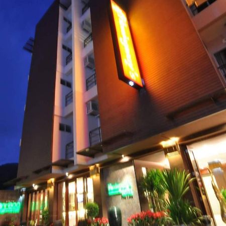 Hemingway'S Hotel Patong Eksteriør billede